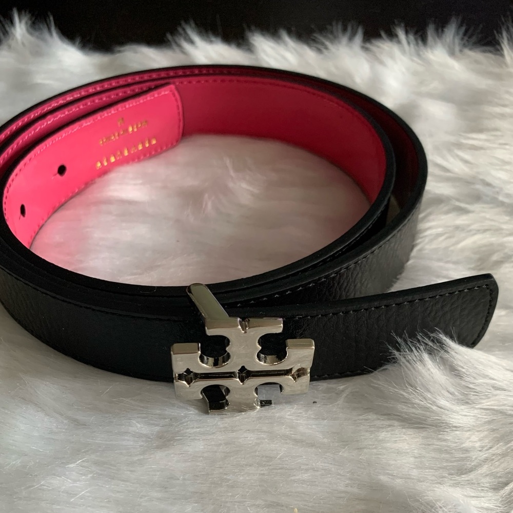 Authentic Tory Burch black fuchsia reversible belt